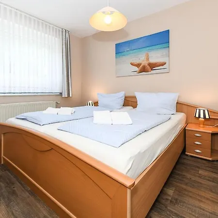 Bootsweg 18 Ferienwohnung 13 Appartement Neuharlingersiel
