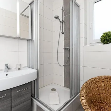 Bootsweg 18 Ferienwohnung 13 * Neuharlingersiel