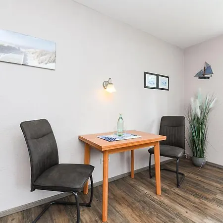 Bootsweg 18 Ferienwohnung 13 Appartement Neuharlingersiel